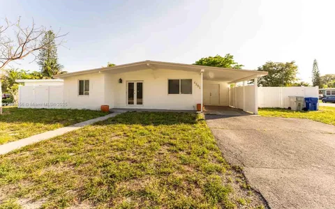 4351 NE 18th Ave, Pompano Beach, FL 33064 - MLS#: A11805456