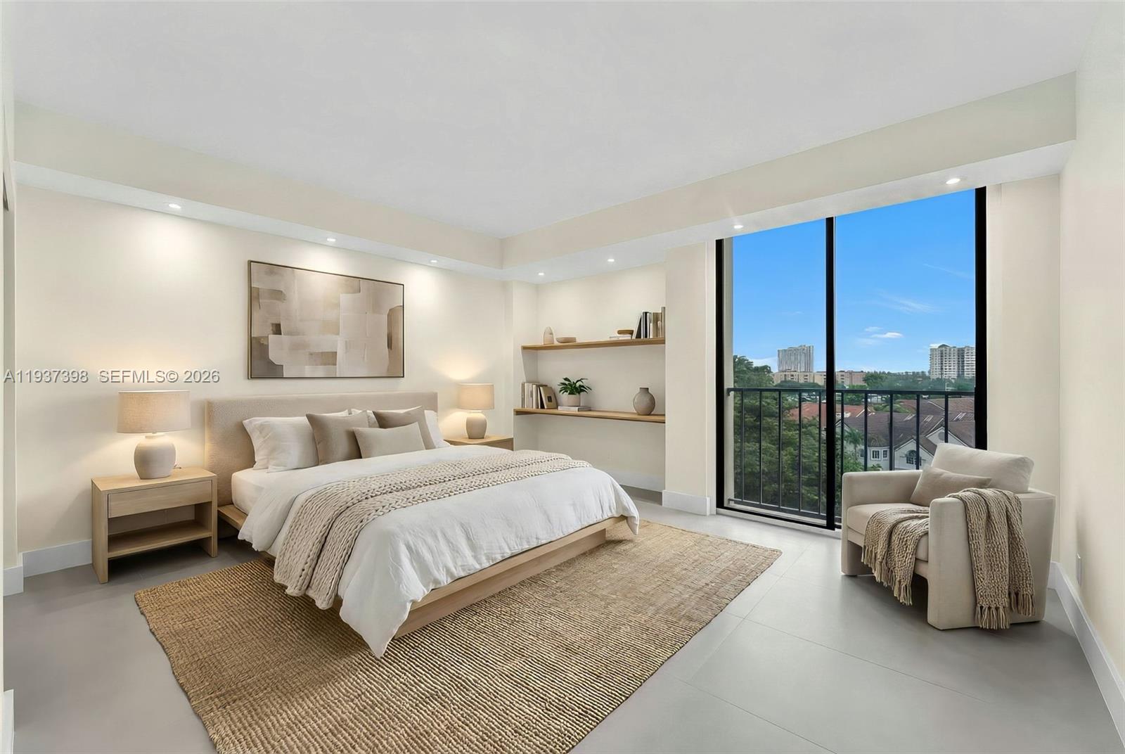 TURNBERRY TOWERS CONDO - Residential