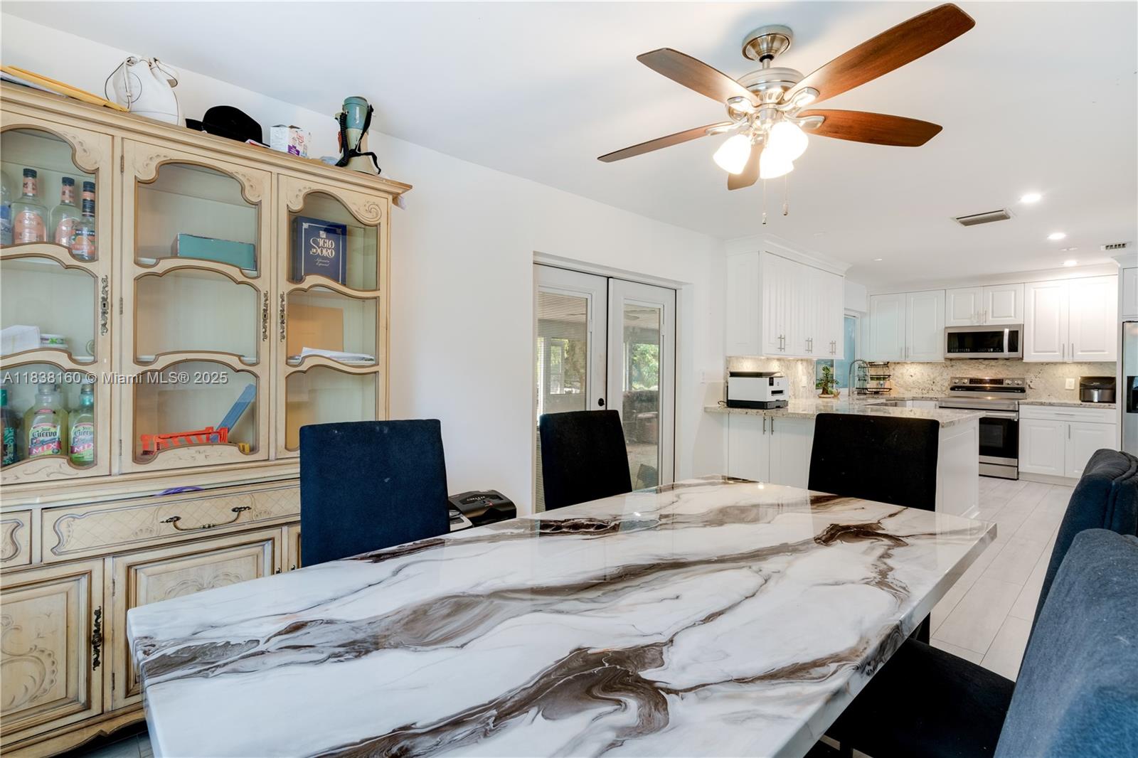 DIST:30 - Residential