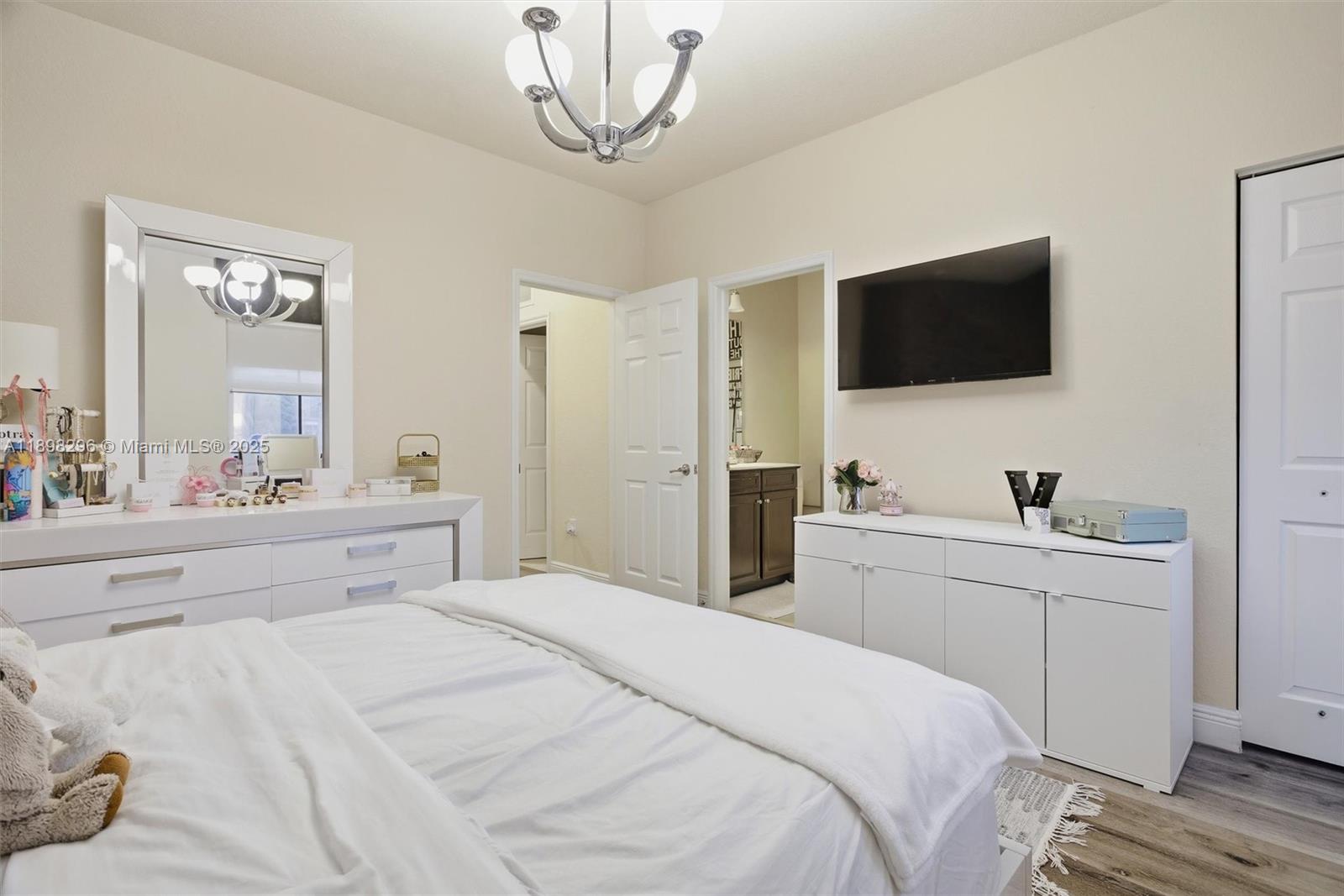 ISLES AT GRAND BAY - Residential