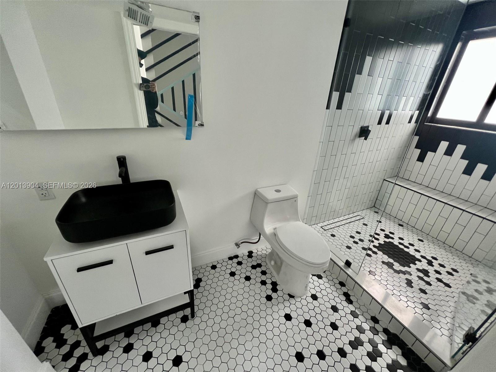 HAYNSWORTH VILLAGE - Residential Lease