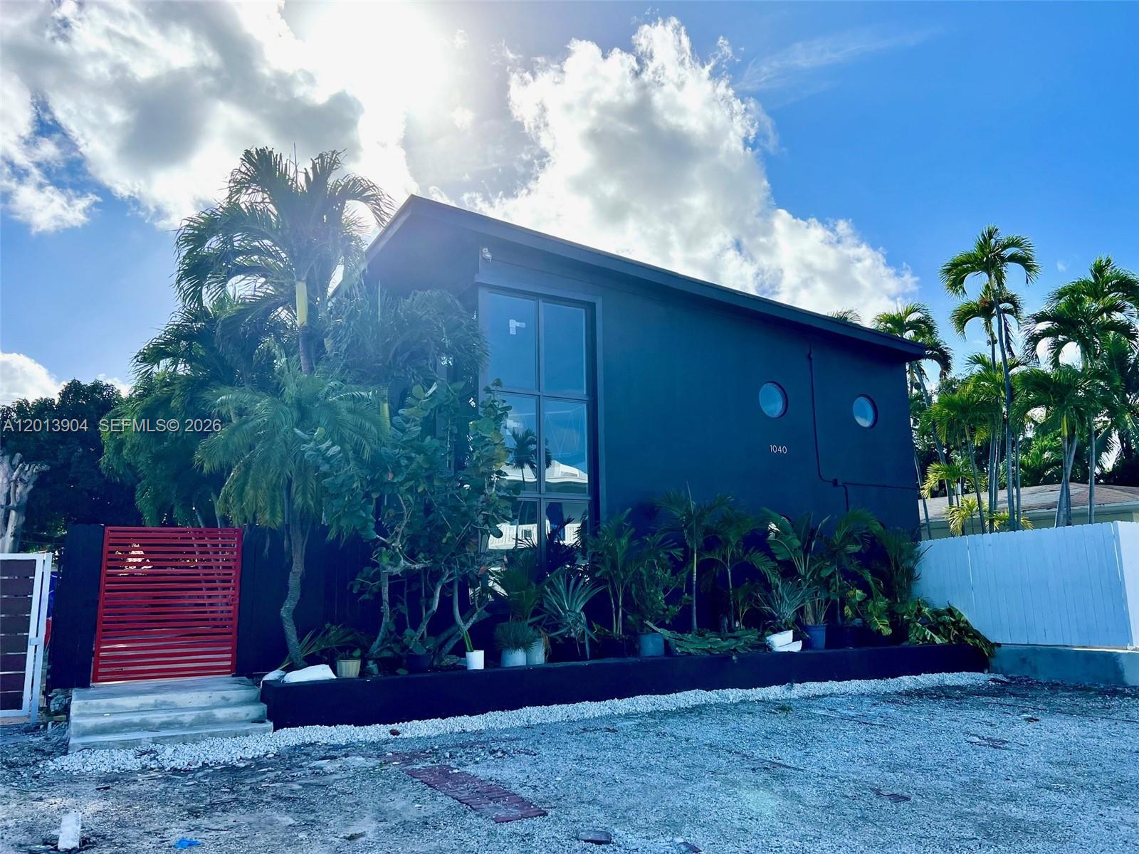 HAYNSWORTH VILLAGE - Residential Lease