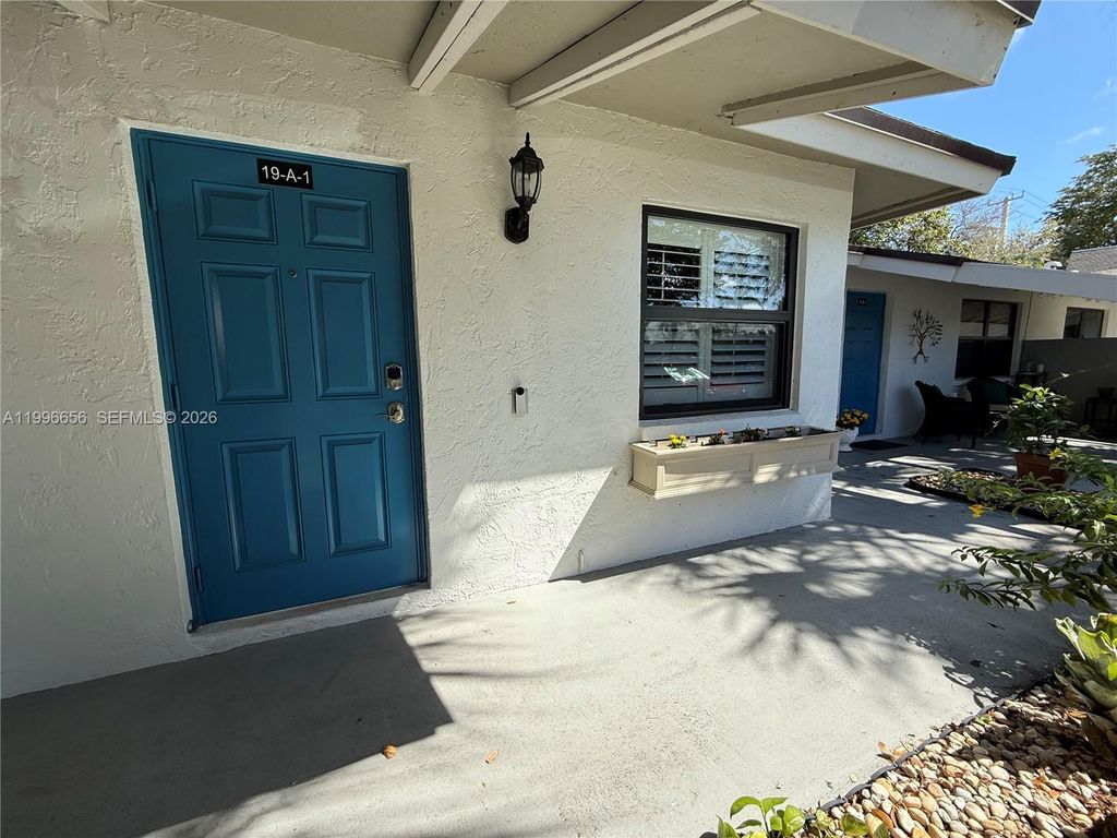 Photo of 3015 SW 20th Ter #19A1, Delray Beach, FL 33445 (MLS # A11996656)