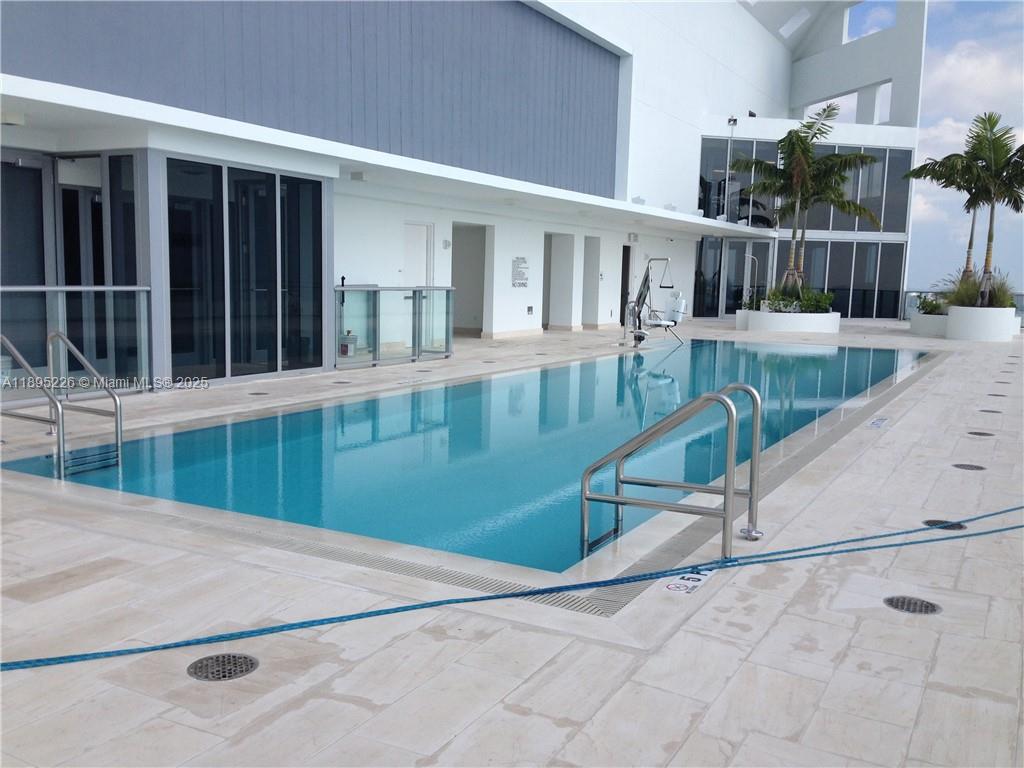 BRICKELL HOUSE - Residential Lease