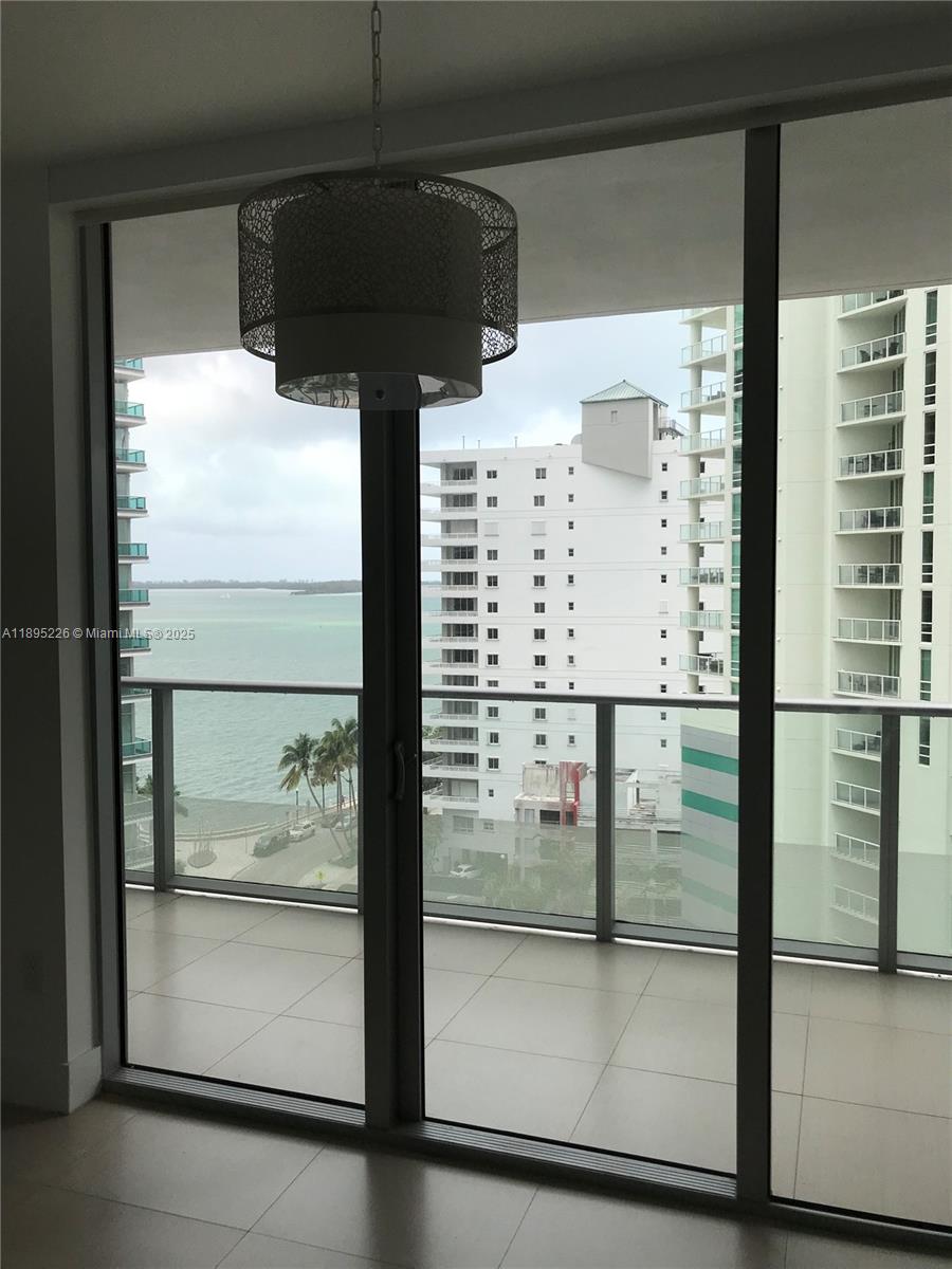 BRICKELL HOUSE - Residential Lease