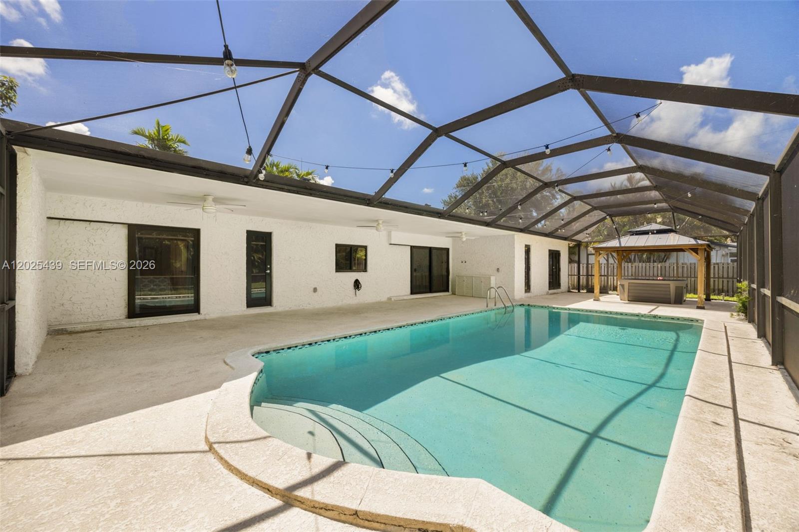 KINGS BAY SUB - Residential