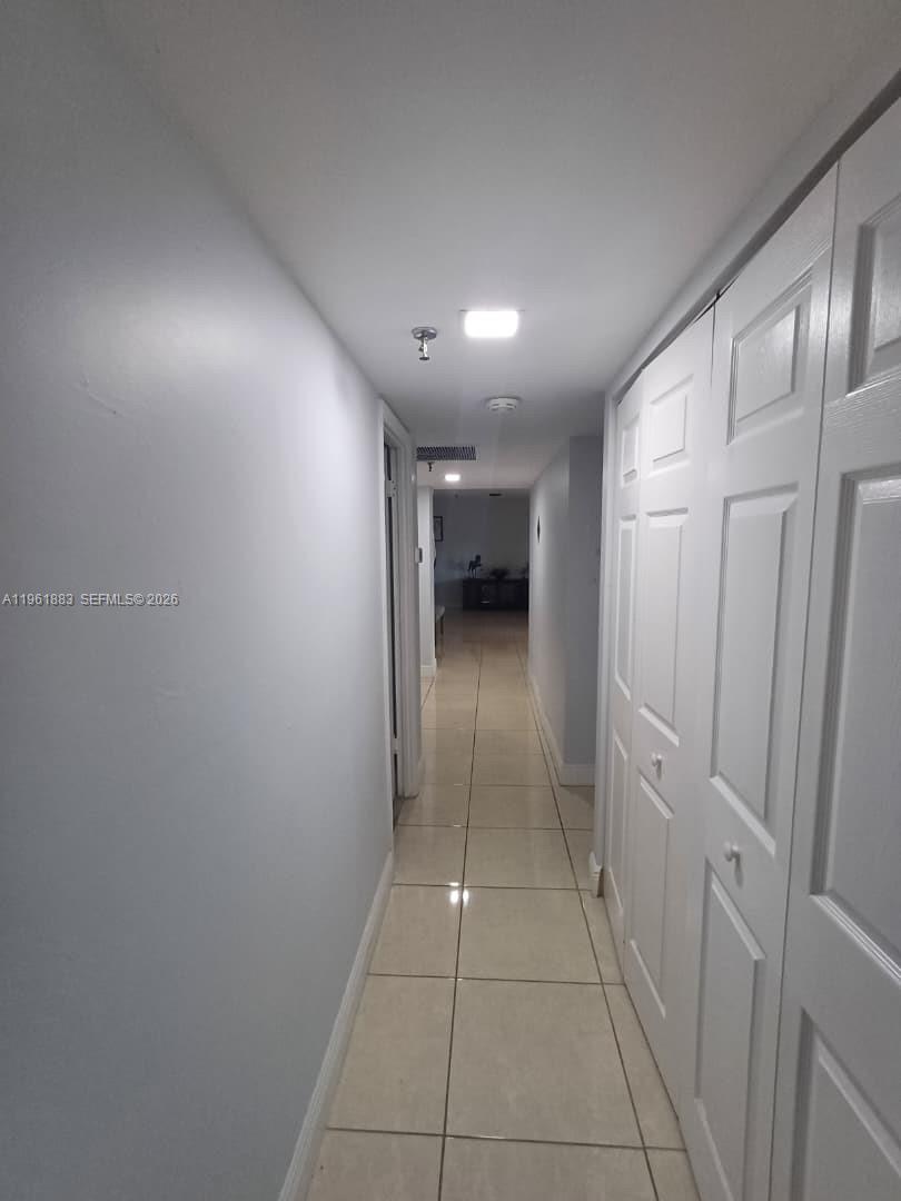 COCO WOOD CONDO - Residential
