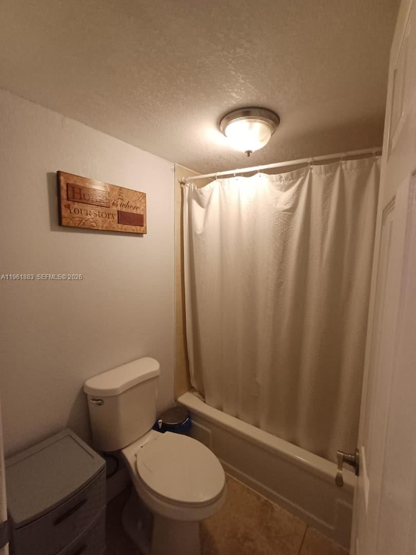 COCO WOOD CONDO - Residential