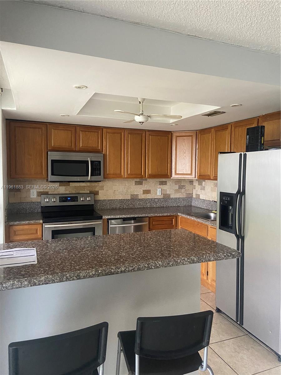 COCO WOOD CONDO - Residential