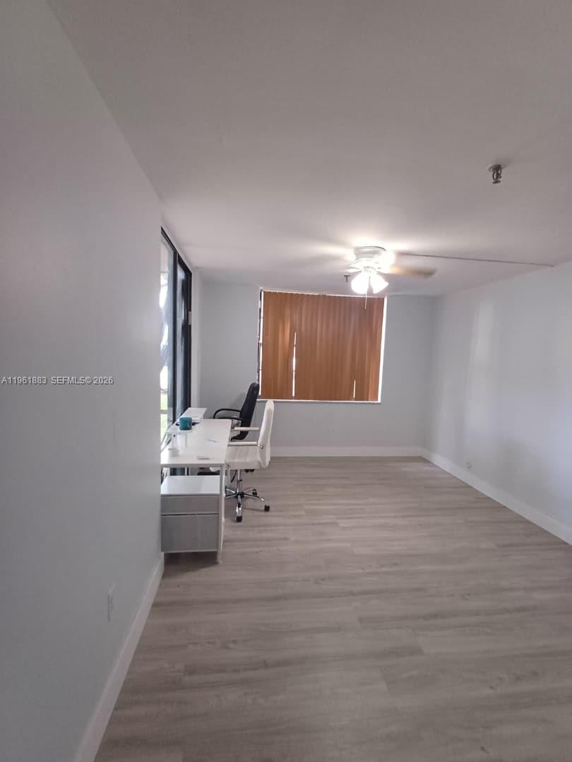 COCO WOOD CONDO - Residential