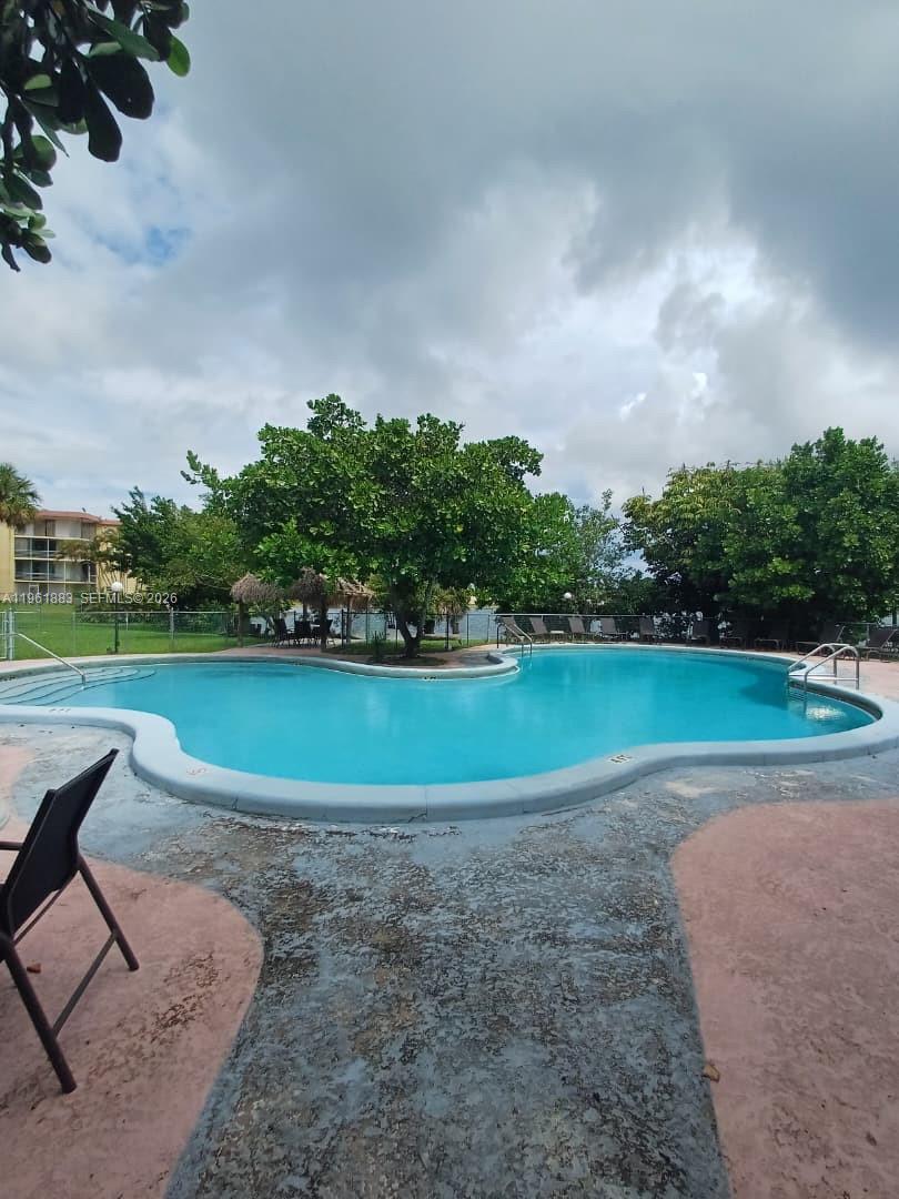 COCO WOOD CONDO - Residential