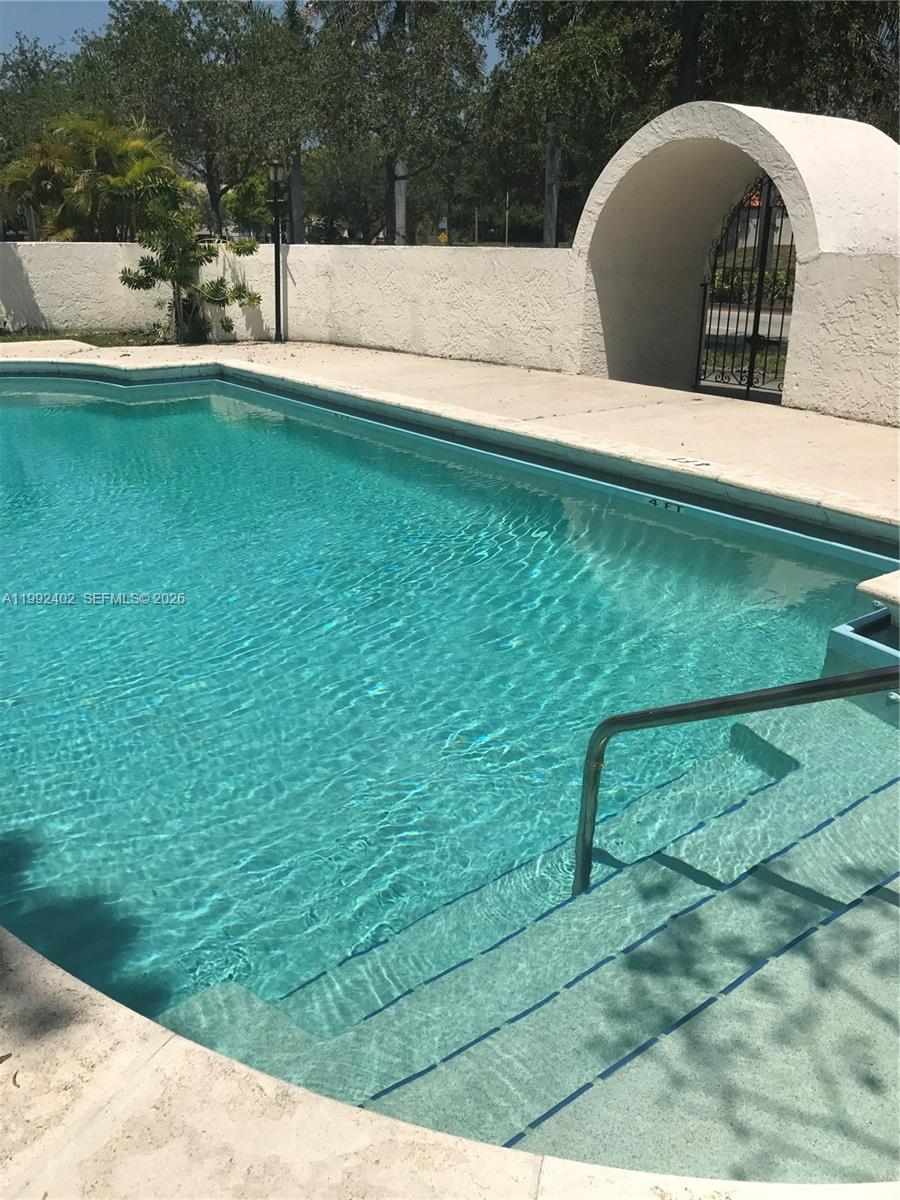 MIAMI SHORES SEC 3 - Residential Lease