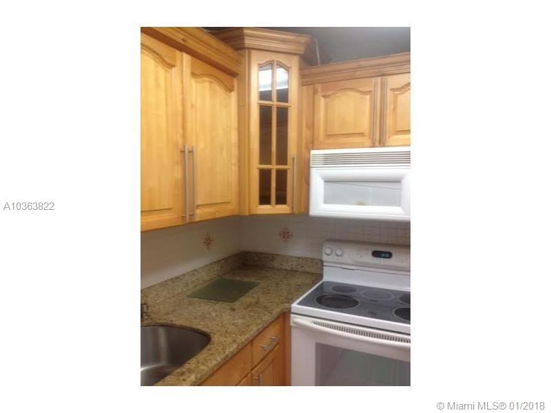 VENICE ISLE CONDO - Residential