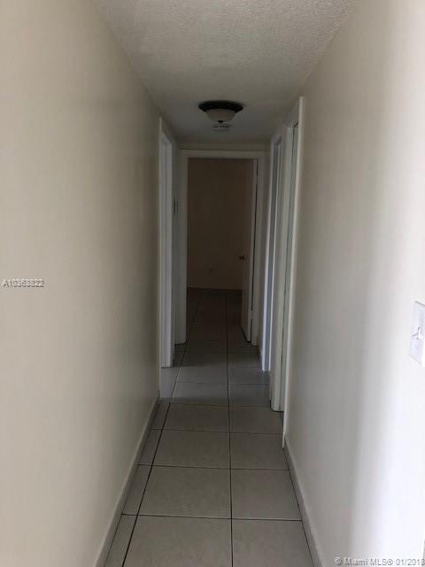 VENICE ISLE CONDO - Residential