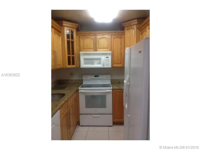 VENICE ISLE CONDO - Residential