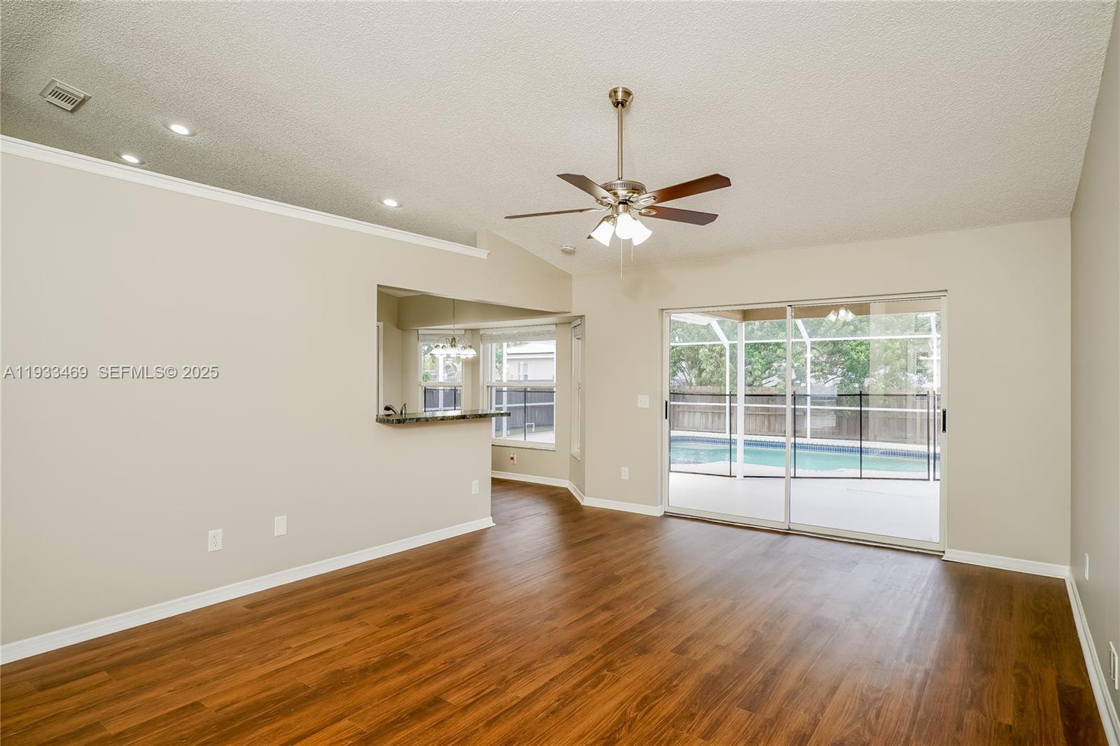 667 SW Seagull Ter, Port St Lucie, FL, 34953/$350,000 3 667 SW Seagull Ter