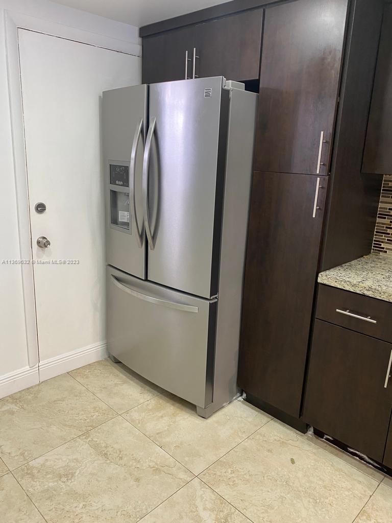 JADE WINDS - Residential Lease