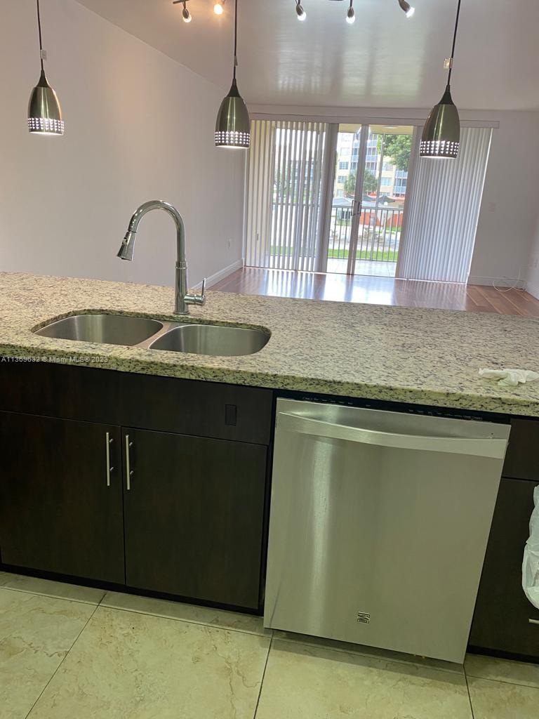JADE WINDS - Residential Lease