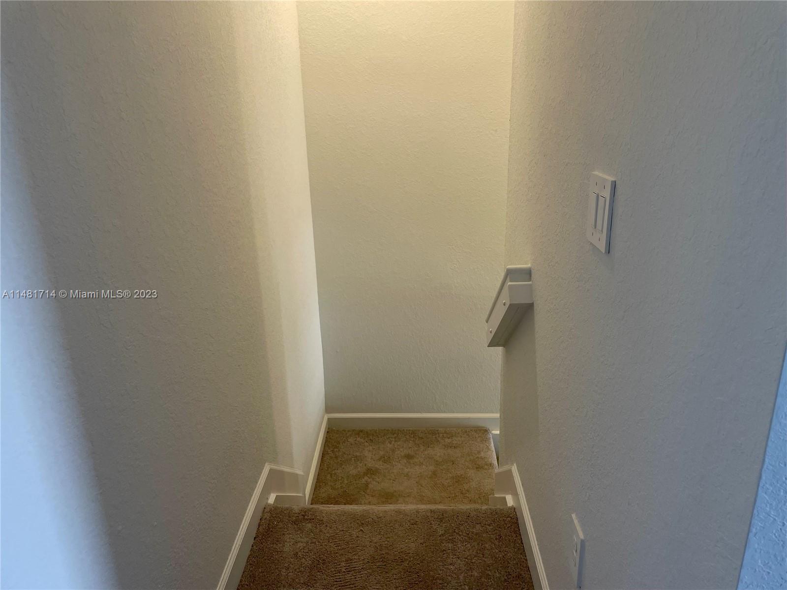 HARMONY PARC - Residential Lease