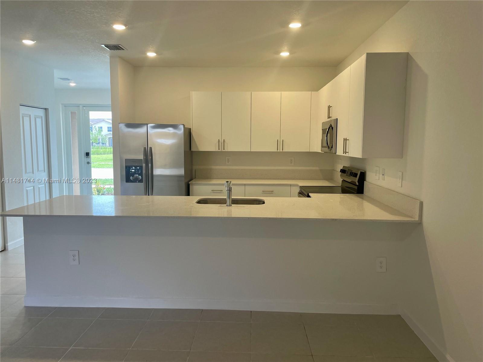 HARMONY PARC - Residential Lease