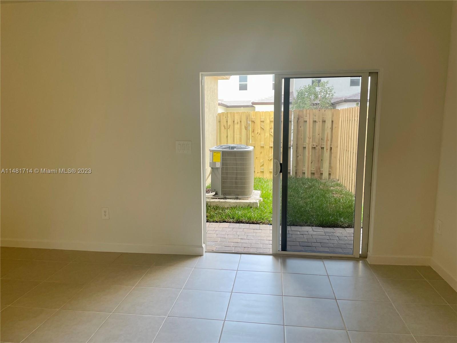 HARMONY PARC - Residential Lease