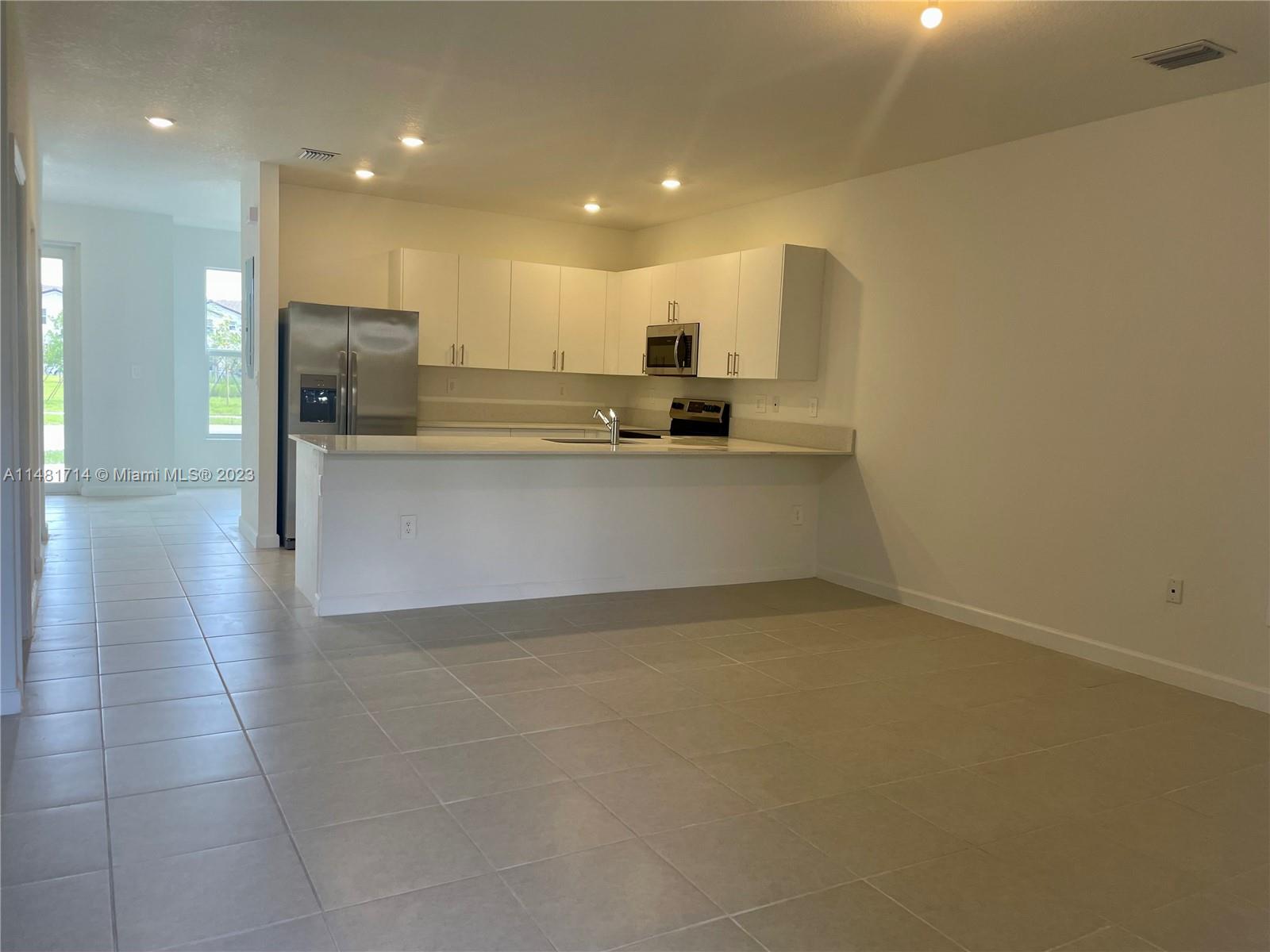 HARMONY PARC - Residential Lease