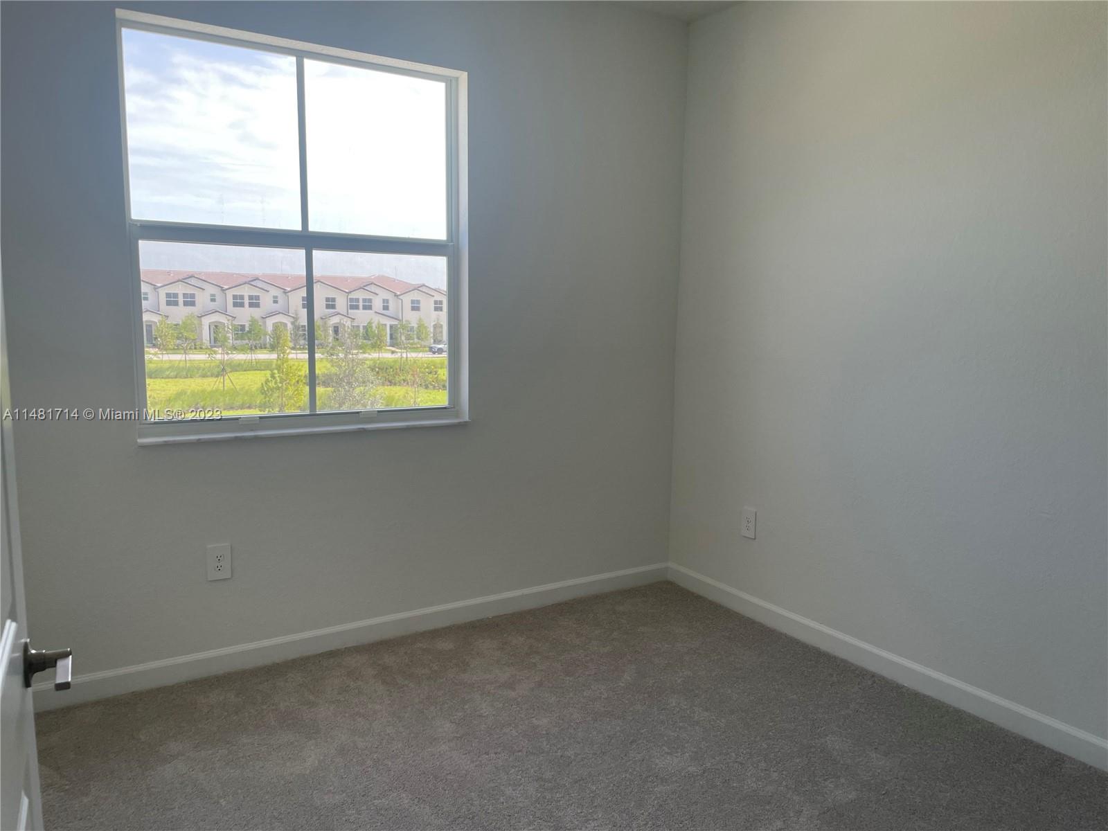 HARMONY PARC - Residential Lease