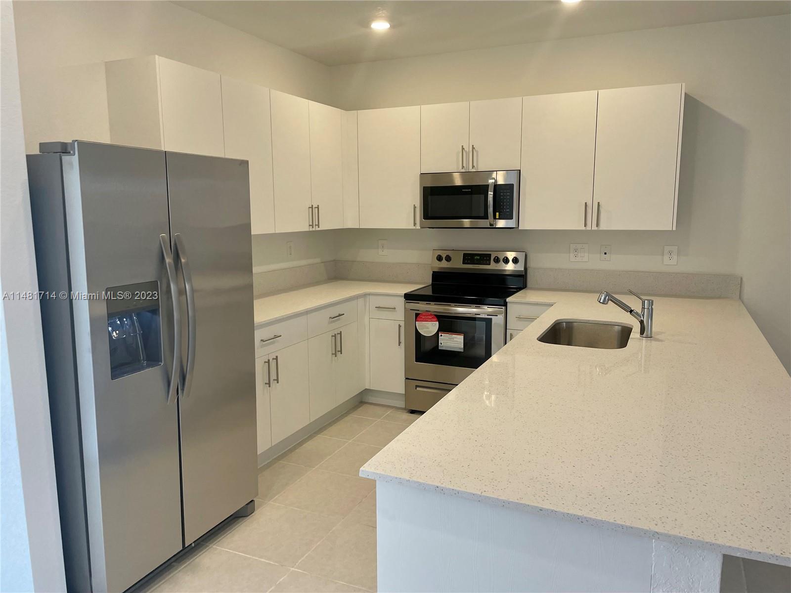 HARMONY PARC - Residential Lease
