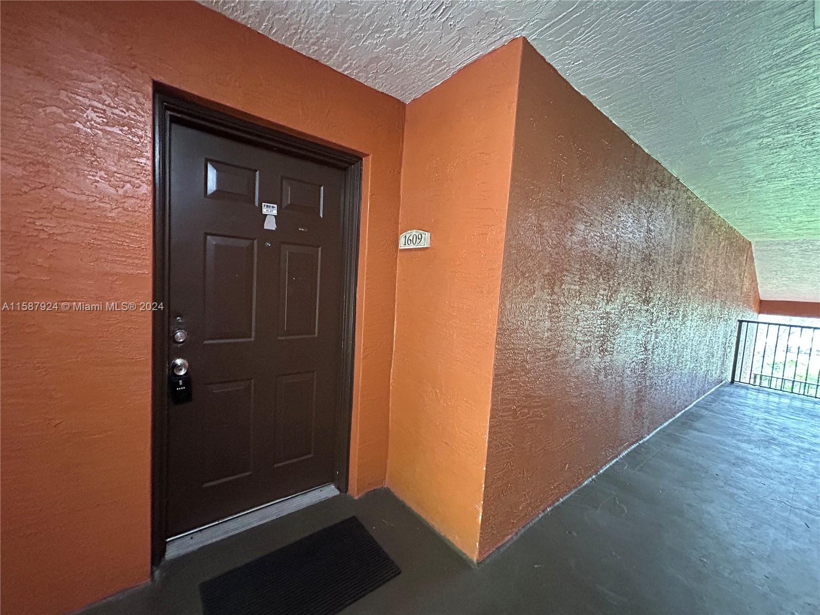 GRAND ISLES CONDO - Residential Lease
