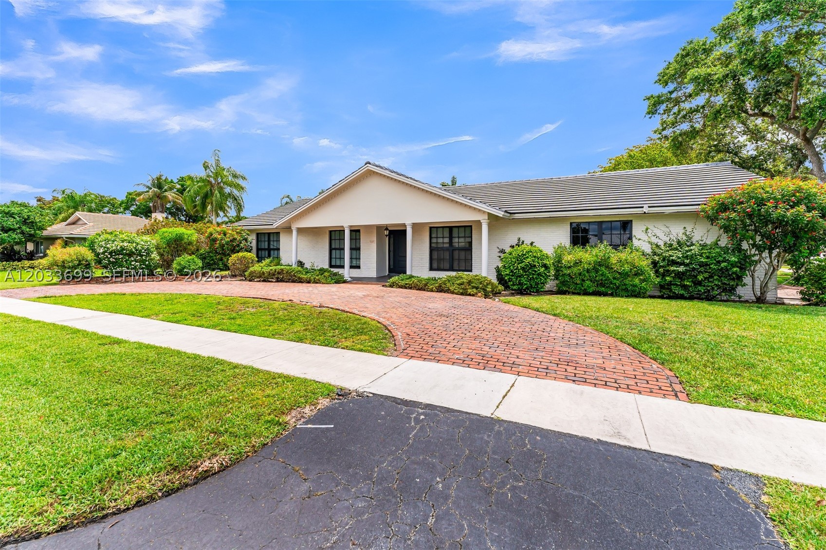 680 El Dorado Pkwy