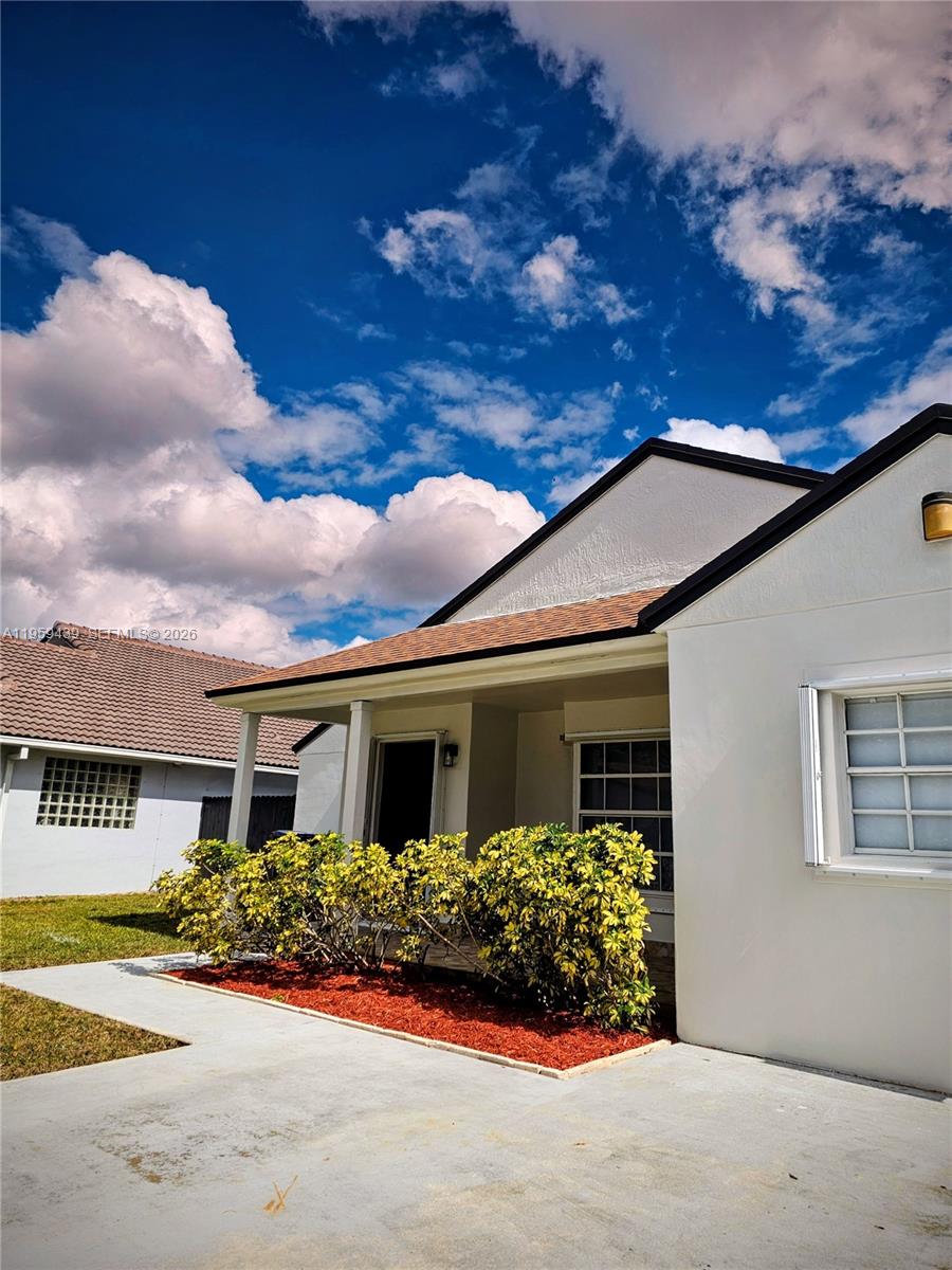 AMERICAN HOMES - Residential