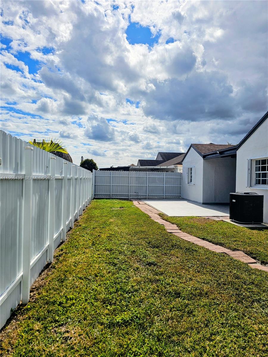 AMERICAN HOMES - Residential