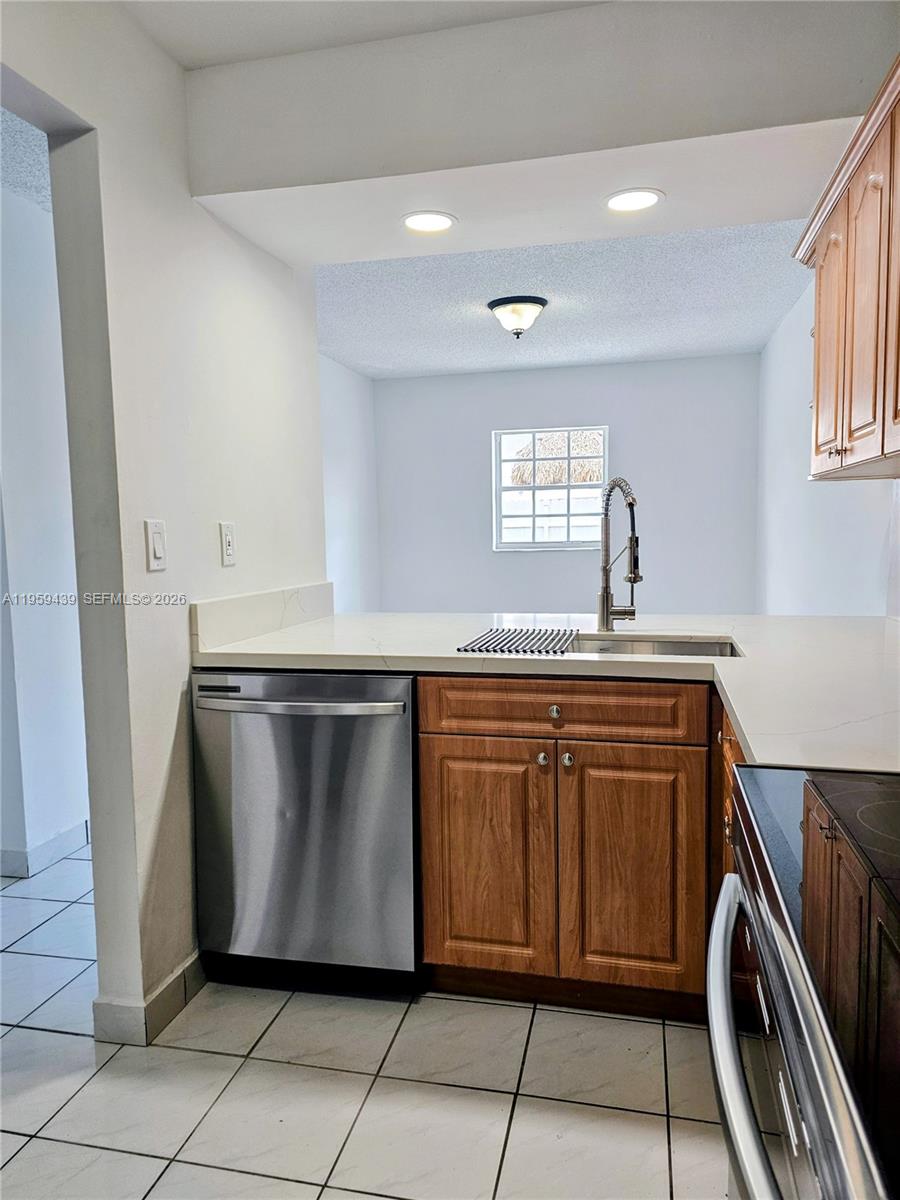 AMERICAN HOMES - Residential