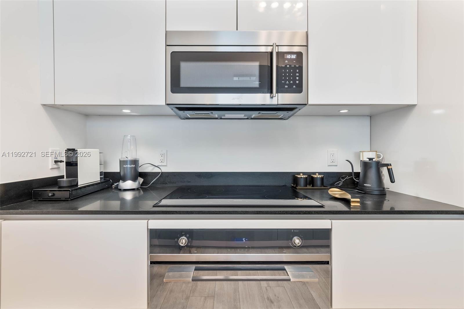 1010 BRICKELL CONDO - Residential Lease