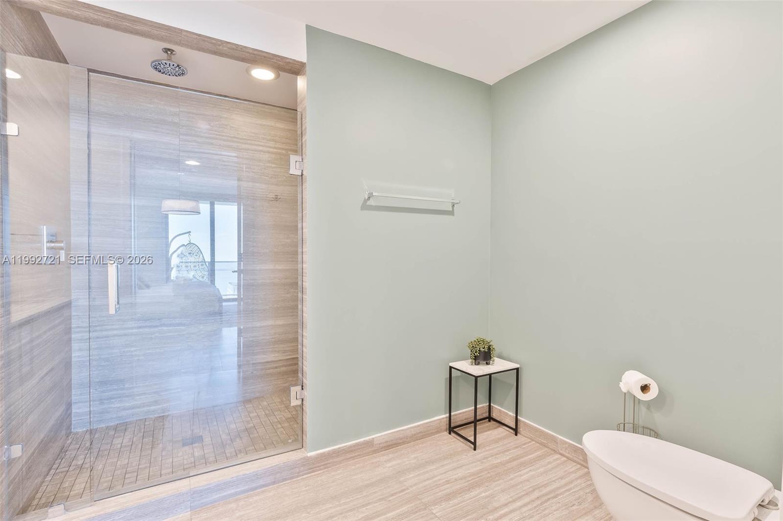 1010 BRICKELL CONDO - Residential Lease