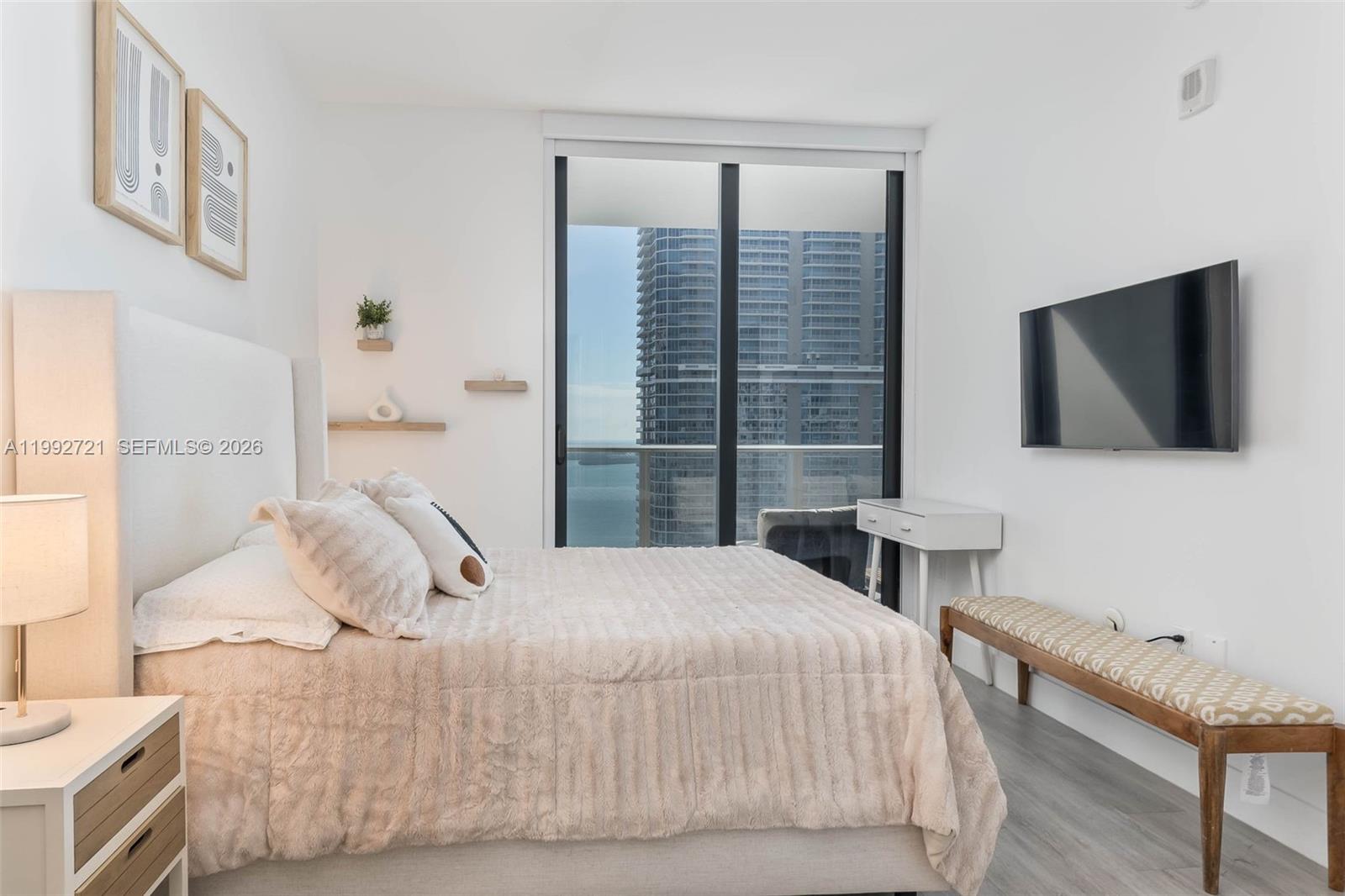 1010 BRICKELL CONDO - Residential Lease