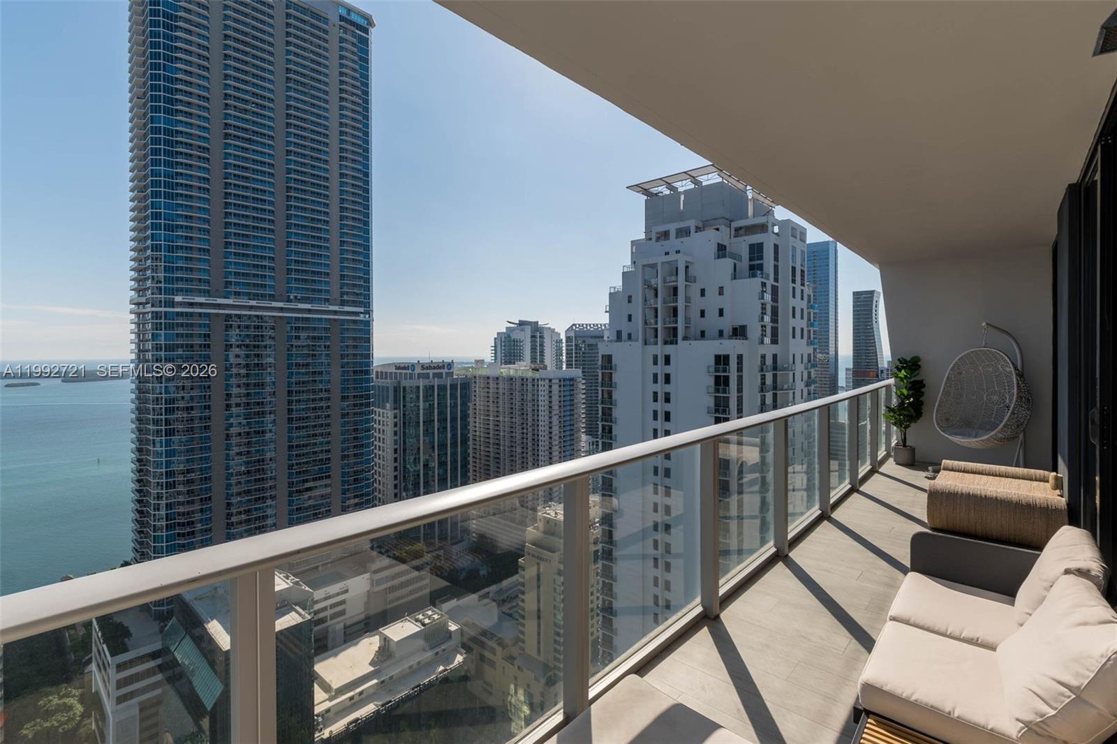 1010 BRICKELL CONDO - Residential Lease