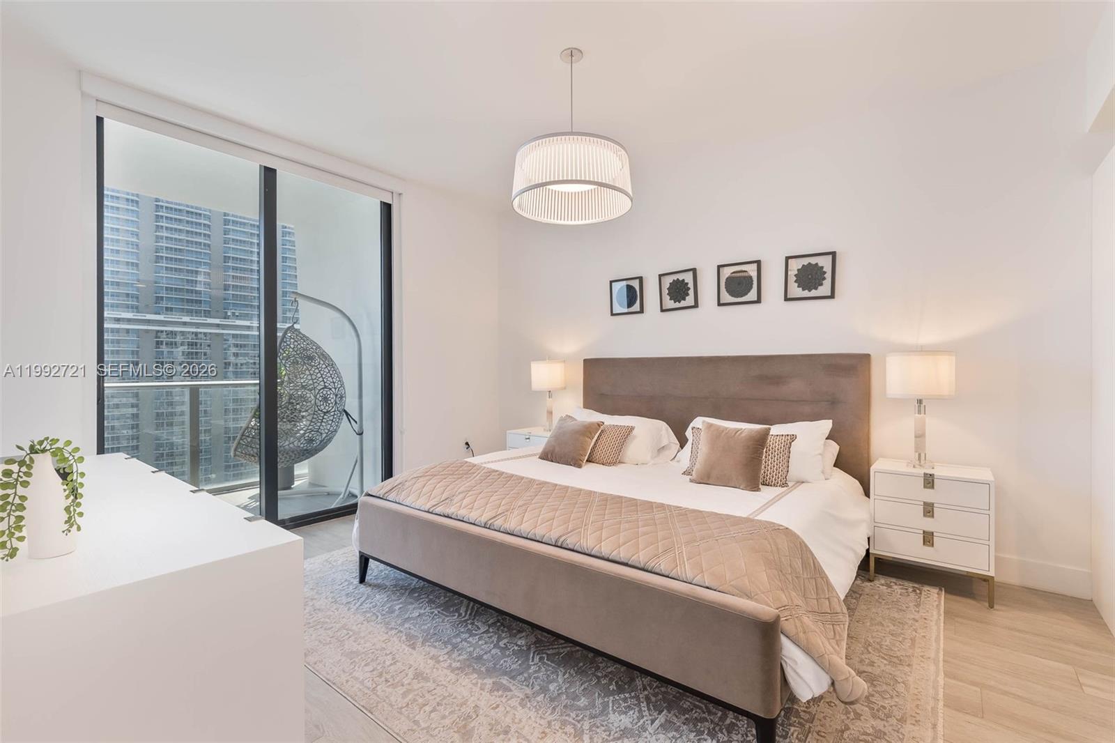 1010 BRICKELL CONDO - Residential Lease