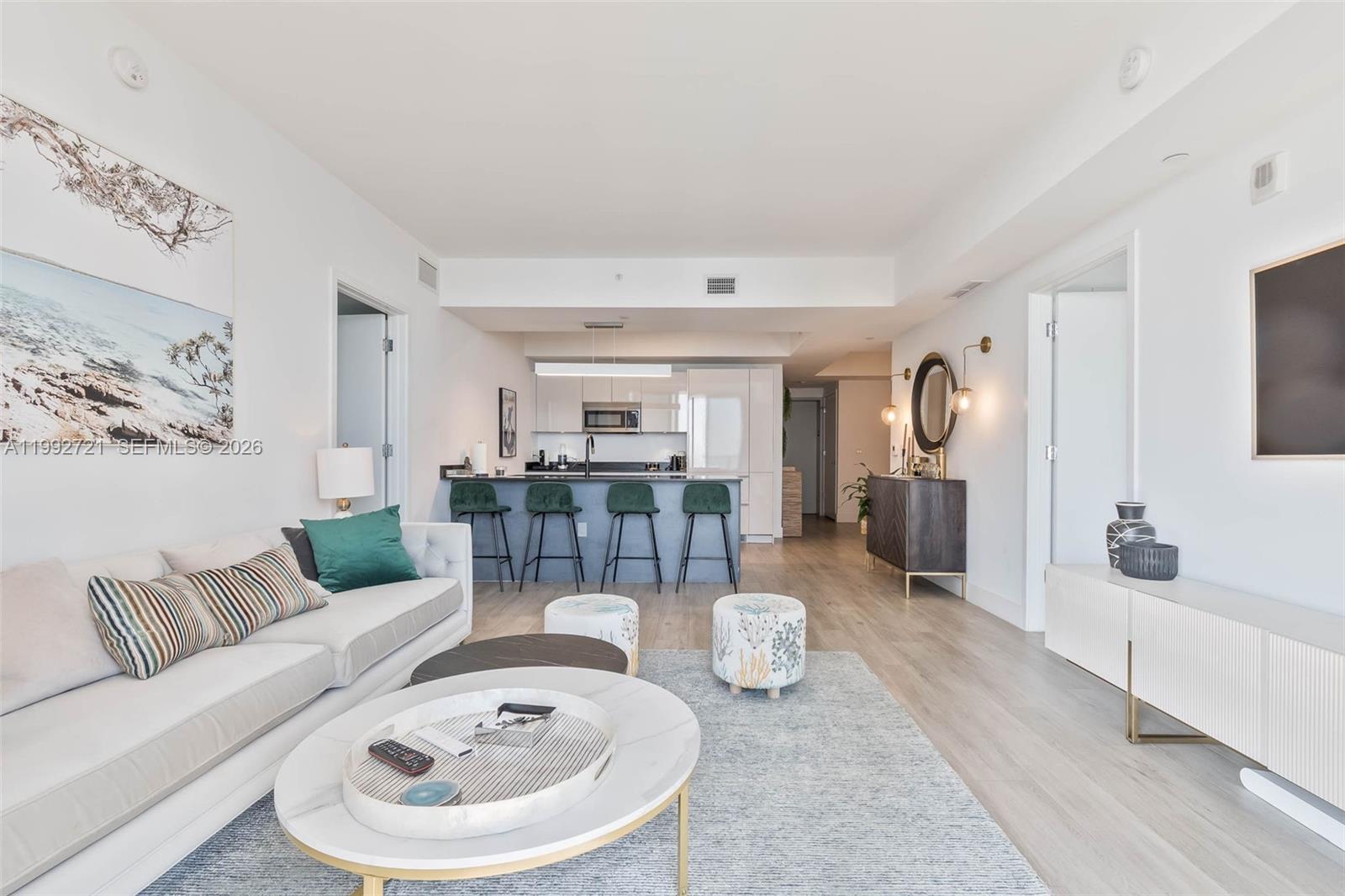 1010 BRICKELL CONDO - Residential Lease