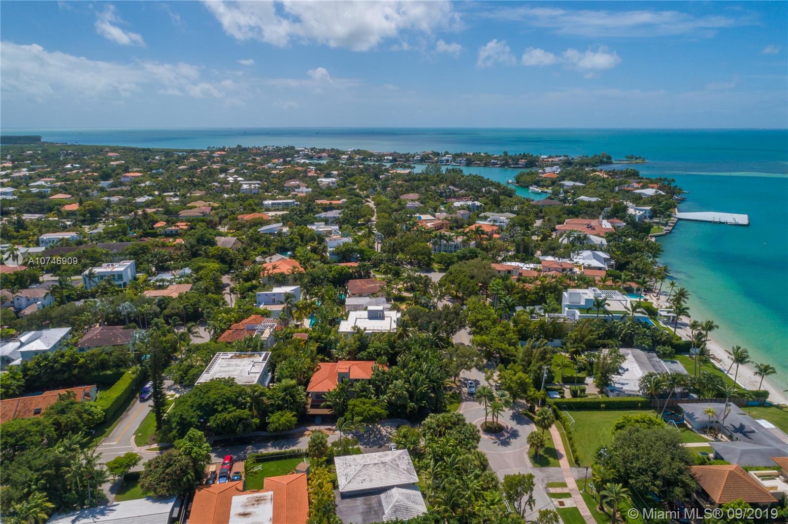 TROPICAL ISLE HOMES SUB 3 - Residential