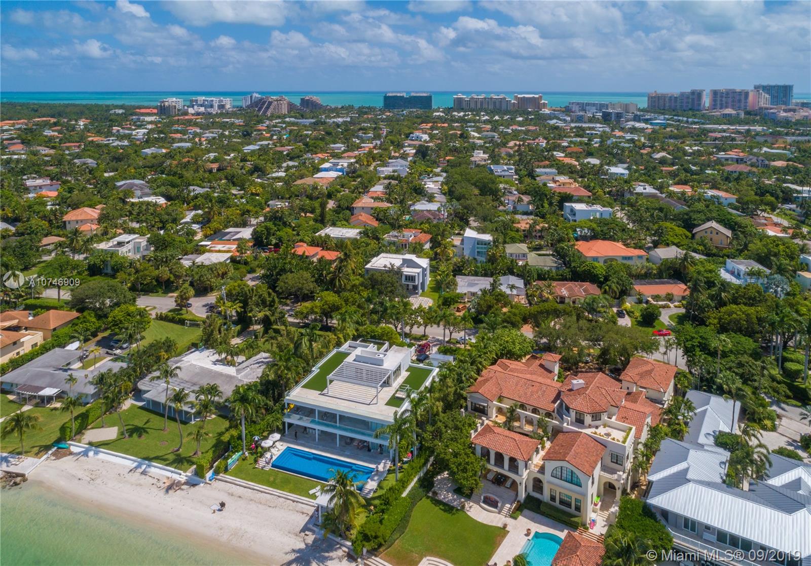 TROPICAL ISLE HOMES SUB 3 - Residential