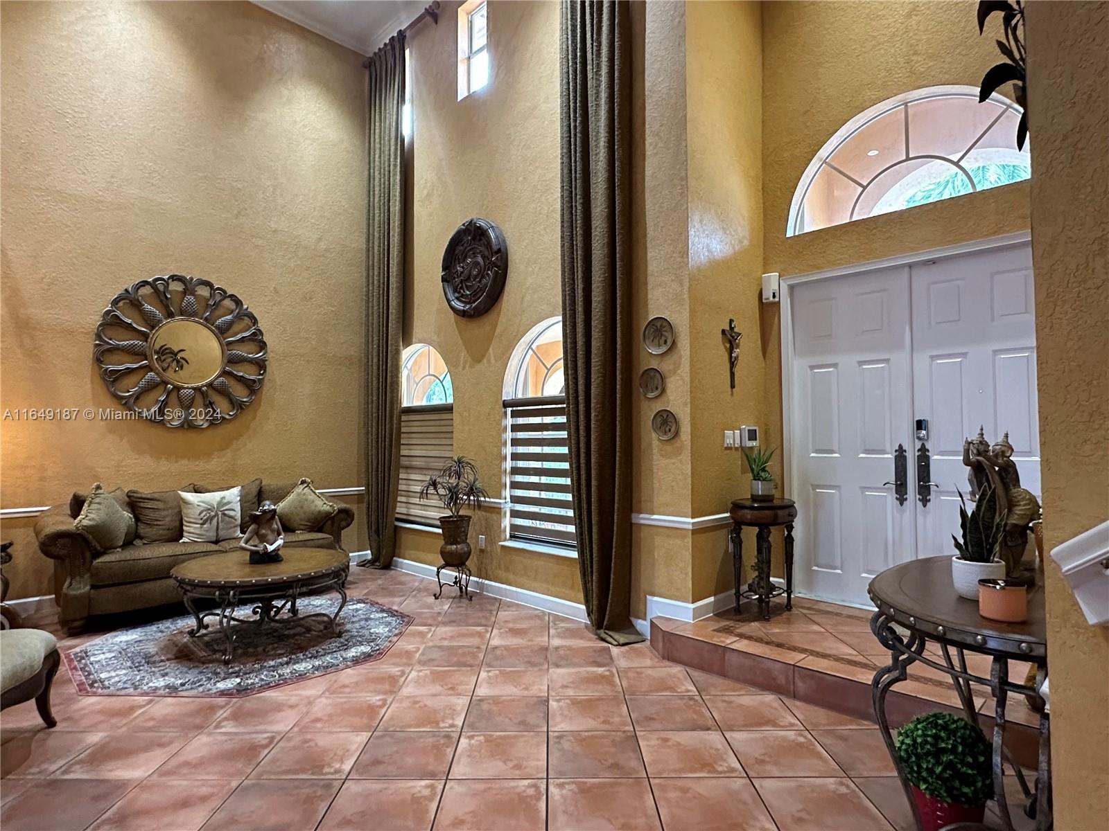 CRESTVIEW LAKES - Residential
