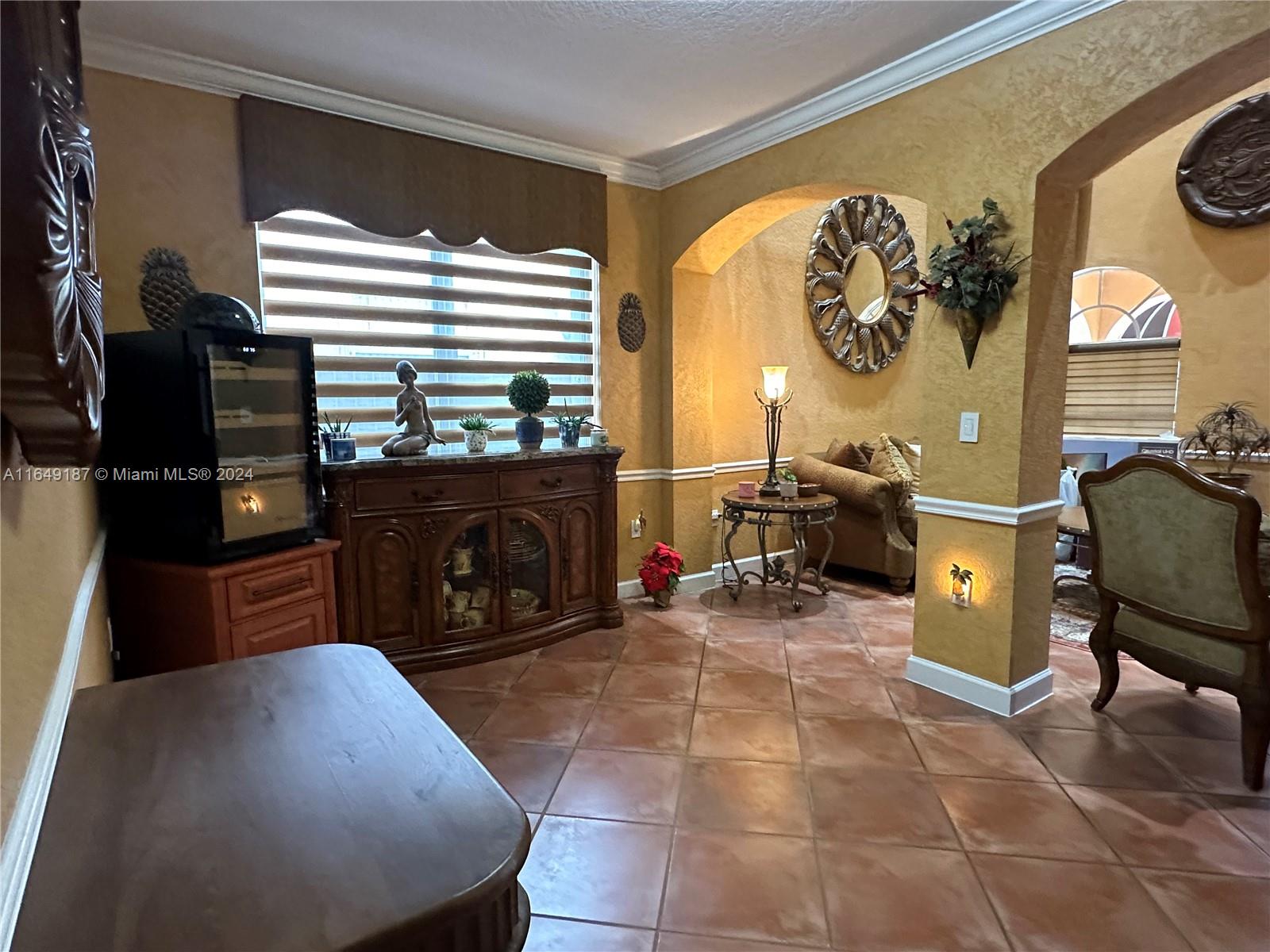 CRESTVIEW LAKES - Residential