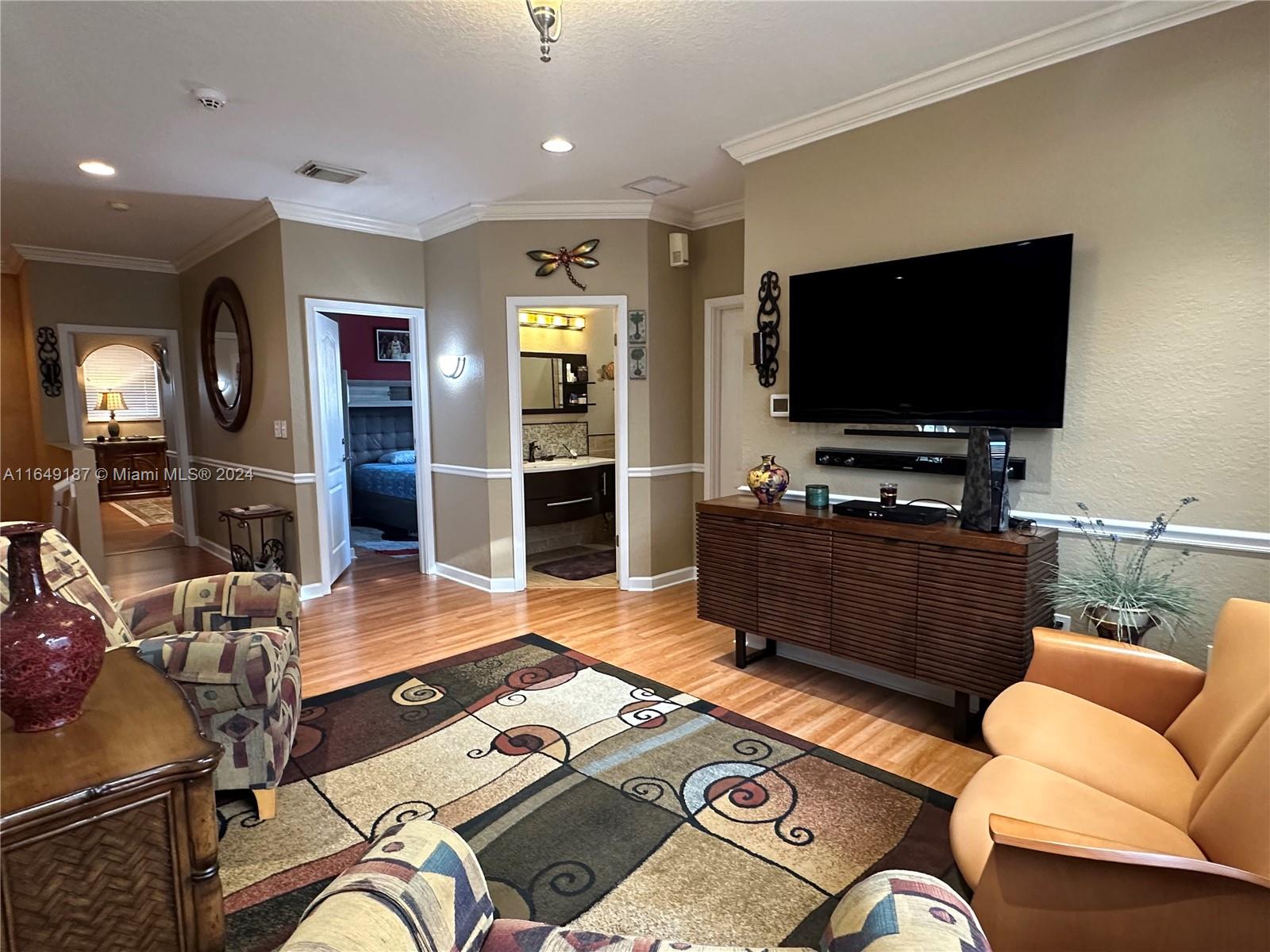 CRESTVIEW LAKES - Residential