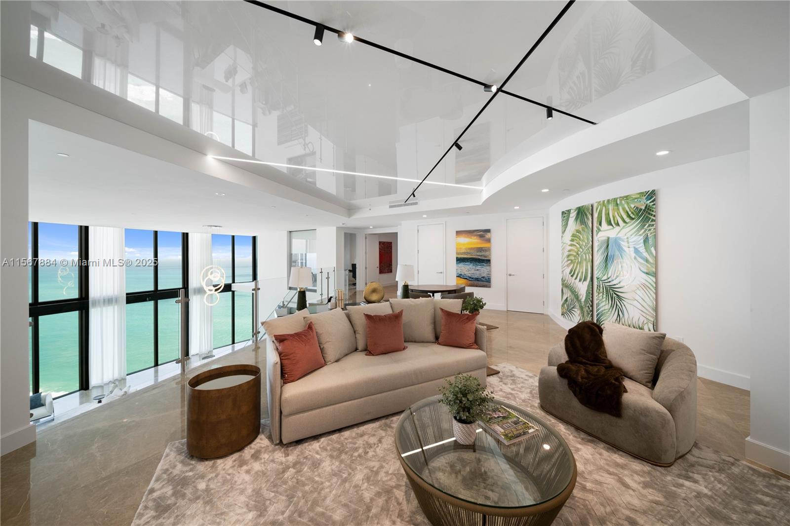 18555 COLLINS AVENUE COND - Residential