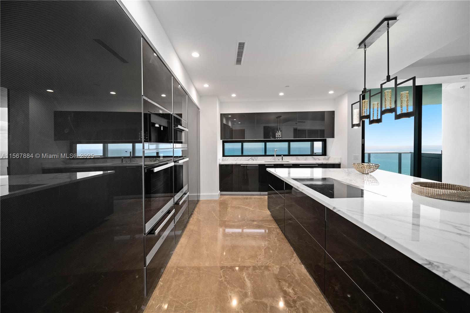 18555 COLLINS AVENUE COND - Residential