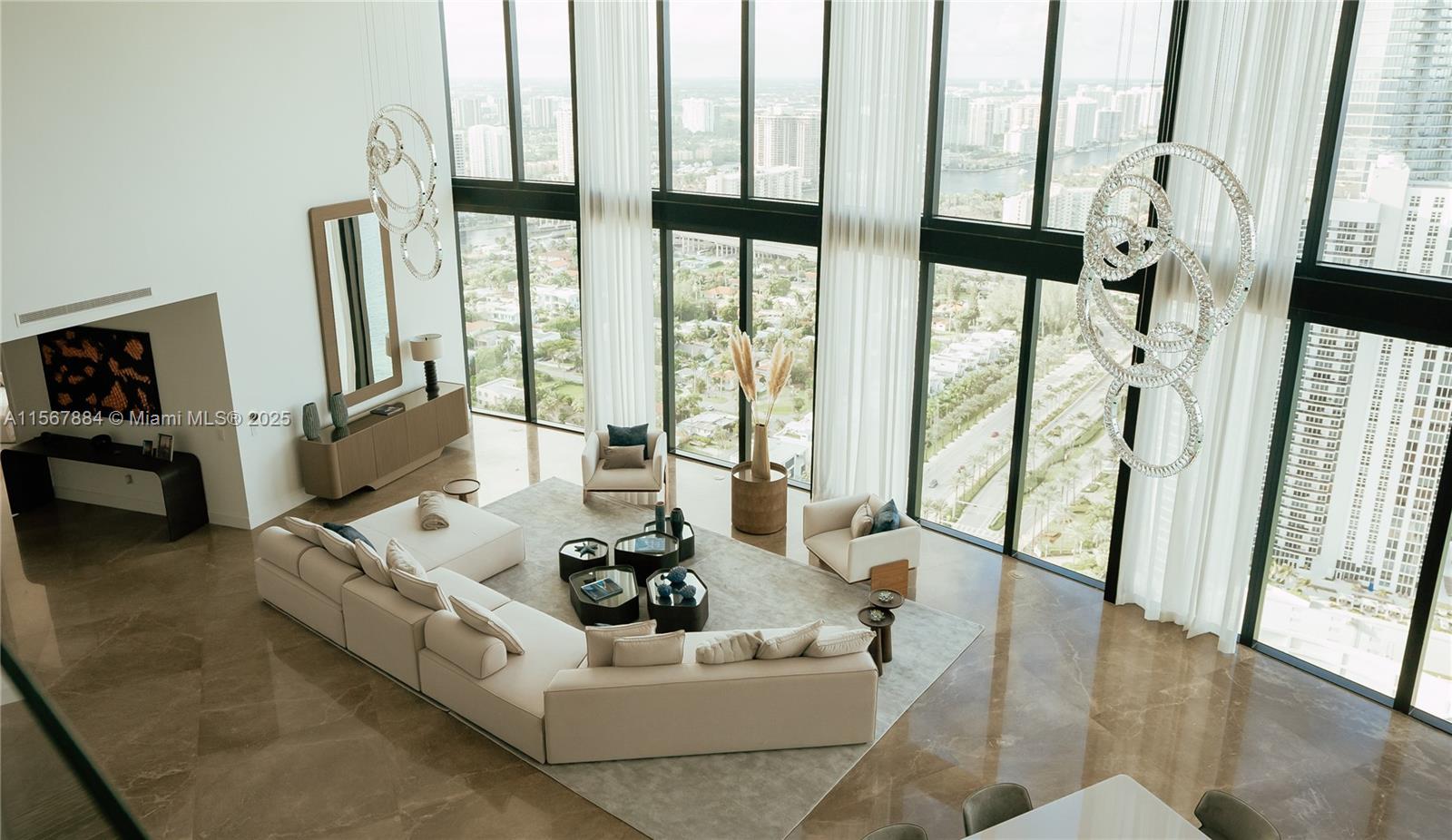 18555 COLLINS AVENUE COND - Residential