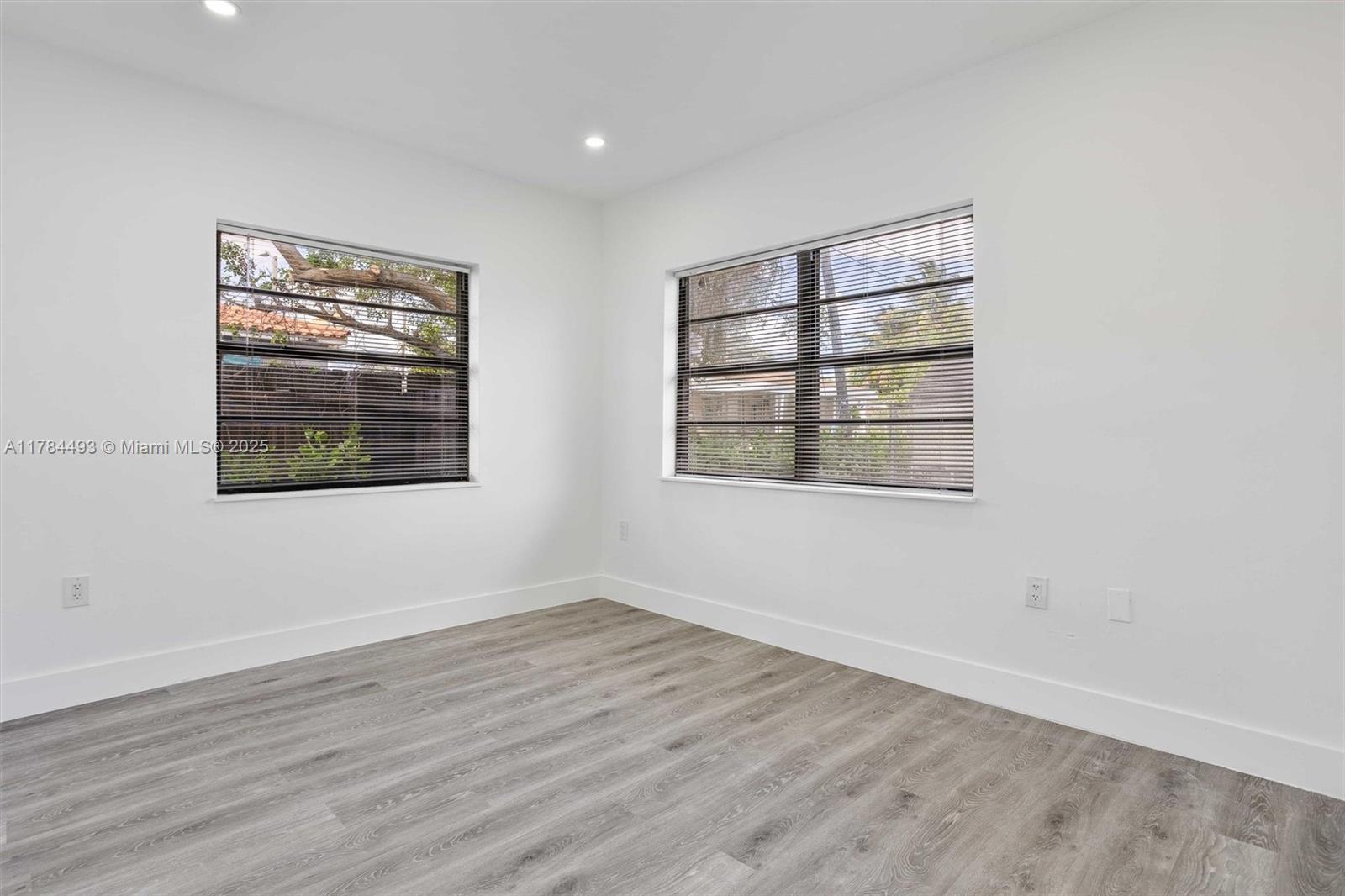 CORAL PL REV - Residential Lease