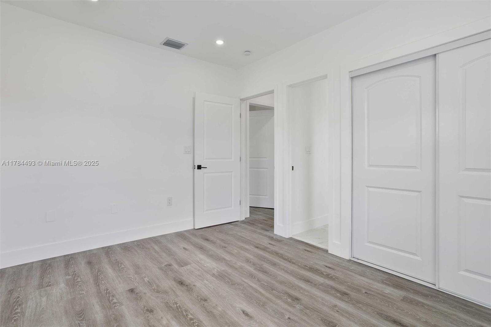 CORAL PL REV - Residential Lease
