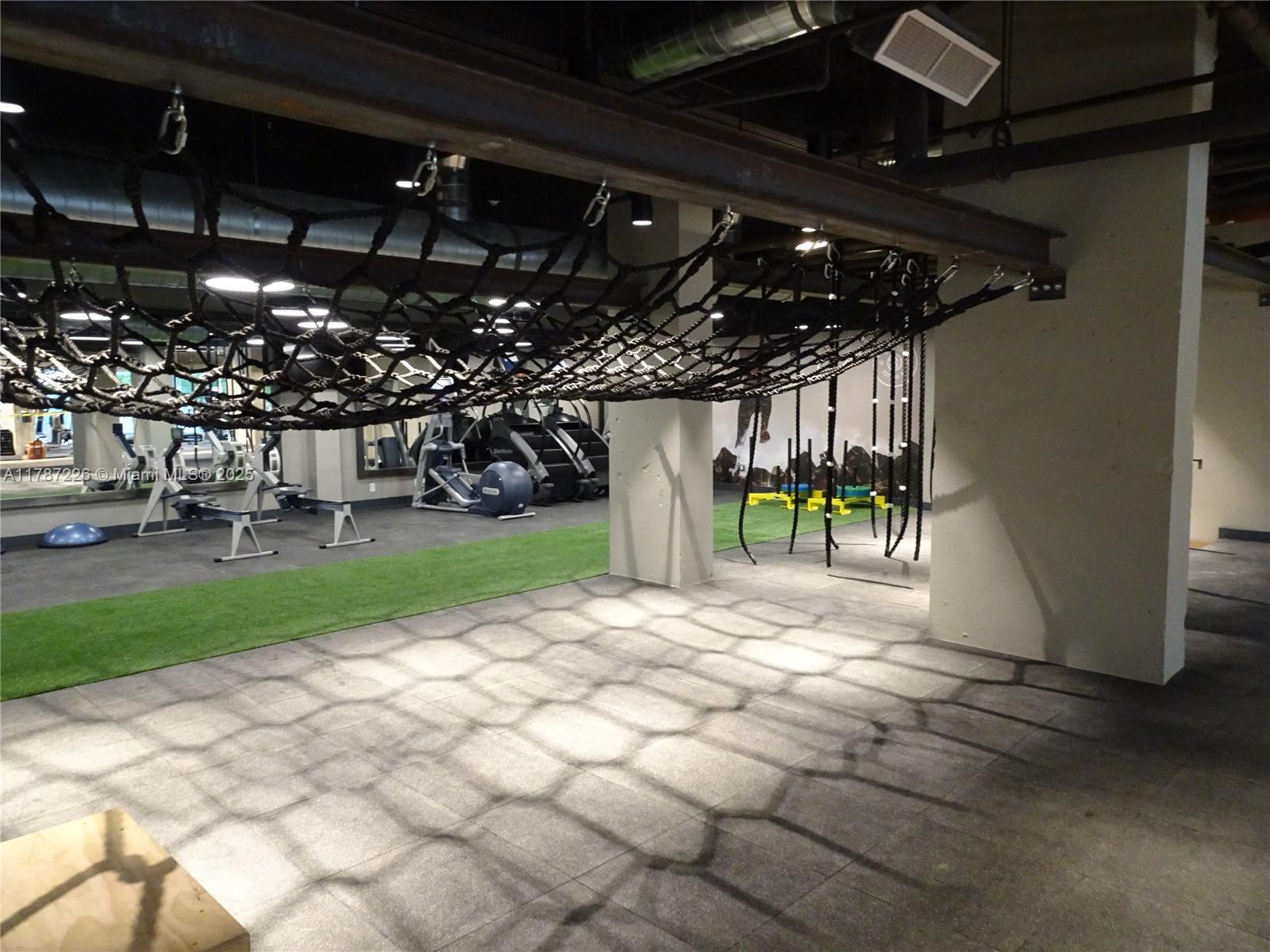 RONEY PALACE CONDO - Residential Lease